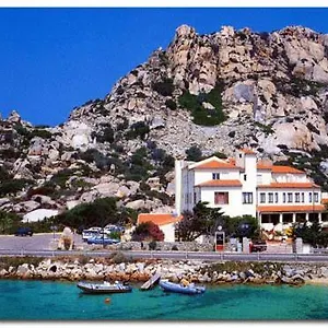 Nido D'aquila 3*, La Maddalena (Sassari) Itália